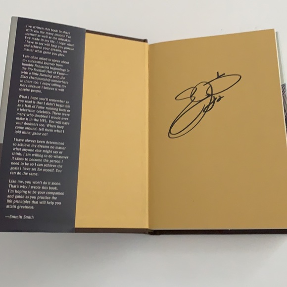 Signed copy - Picture 2 of 5